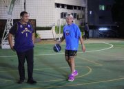 Menpora Dito Bertanding Basket Dengan Denny Sumargo