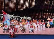 Semarak Nusantara: Indonesia Pamerkan Tenun dan Baju Adat di Opening Ceremony Paralimpiade Paris