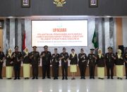 Kajati Kepri Lantik 6 Pejabat Baru, Tekankan Profesionalisme dan Integritas dalam Pengabdian