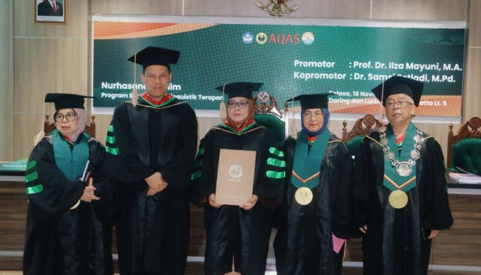 Innovative Scientific Writing Model: Nurhasanah Halim Pertahankan Disertasi di Ujian Terbuka