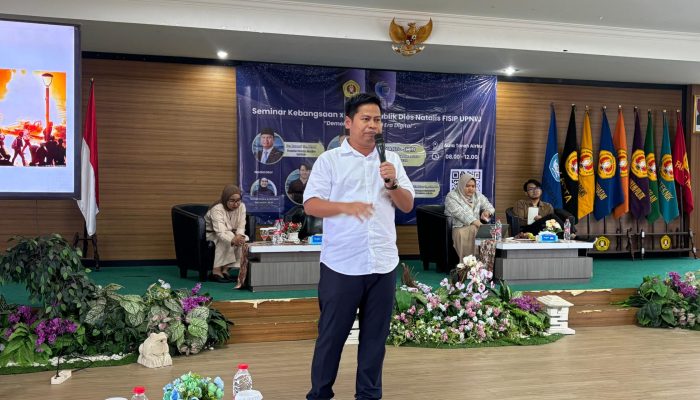 Rasminto Ingatkan Bahaya Hoaks Papua dalam Seminar Demokrasi dan HAM