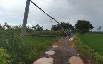 Akses Vital Warga Praya Timur Rusak Bertahun-tahun, Belum Tersentuh Perbaikan