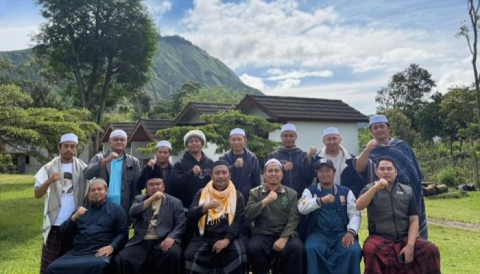 Alumni-Alumni Madrasah Tertua di Kota Makkah Mendirikan Perkumpulan Ahbab Ash-Shaulatiyah
